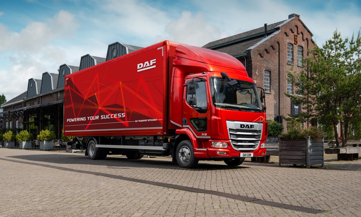 DAF-XB-230-1